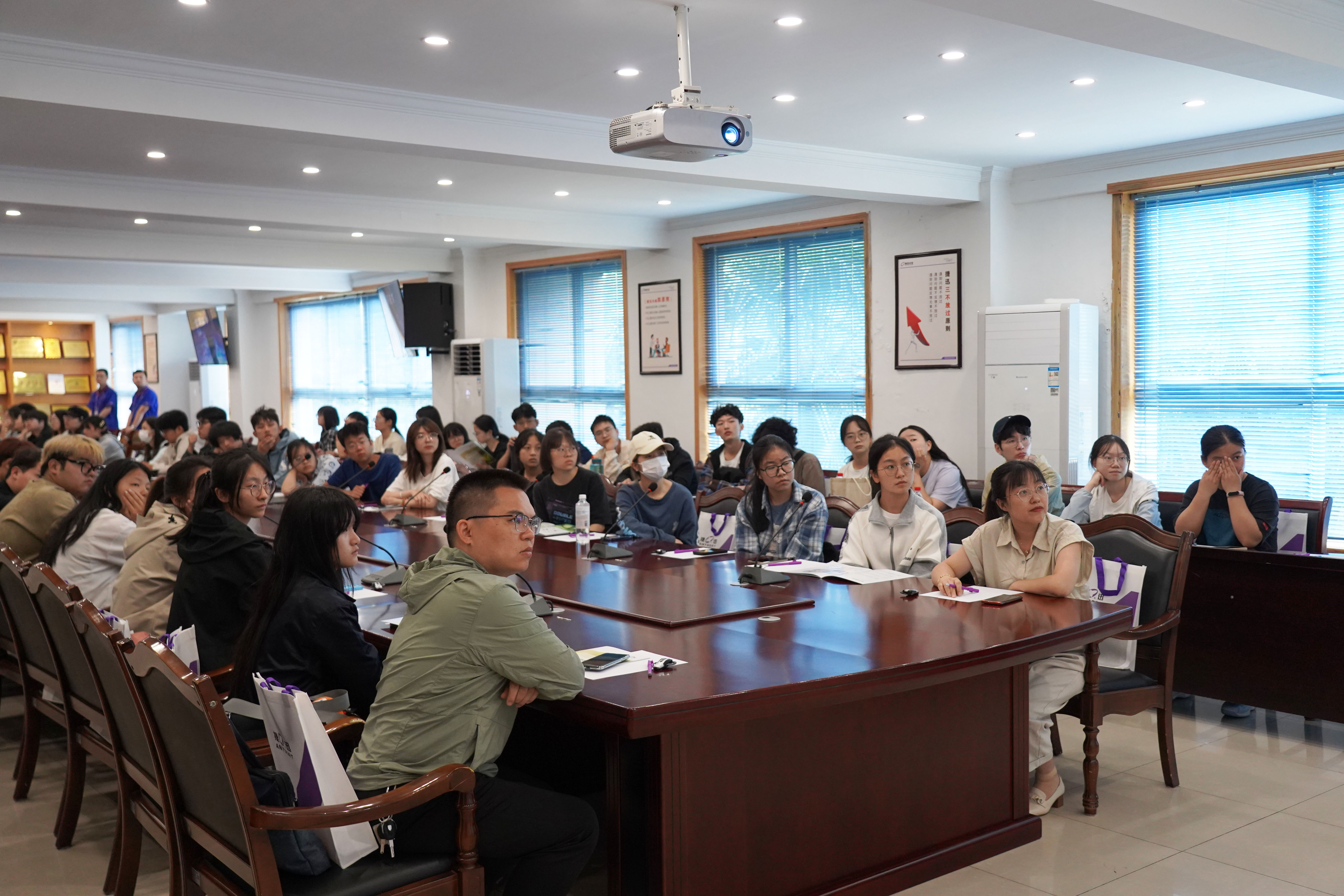 Starbo星宝(中国集团)官方网站